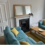 Summer Apartment Edinburgh Meadows