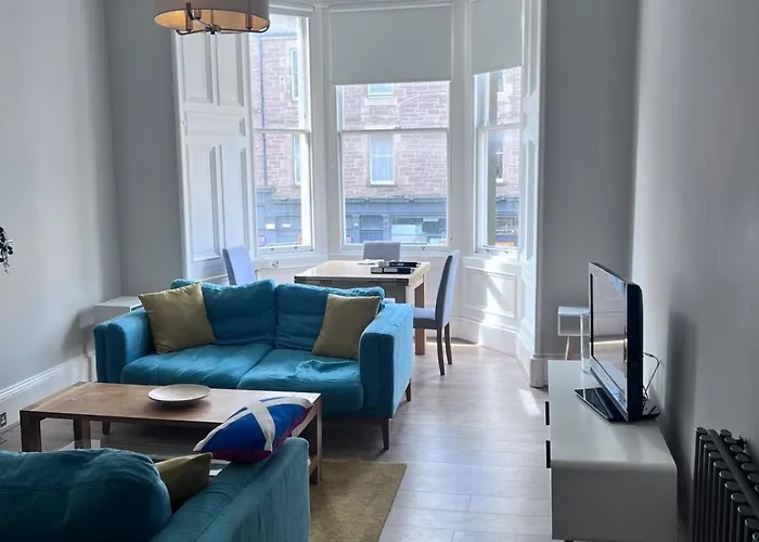 Summer Apartment Edinburgh Meadows